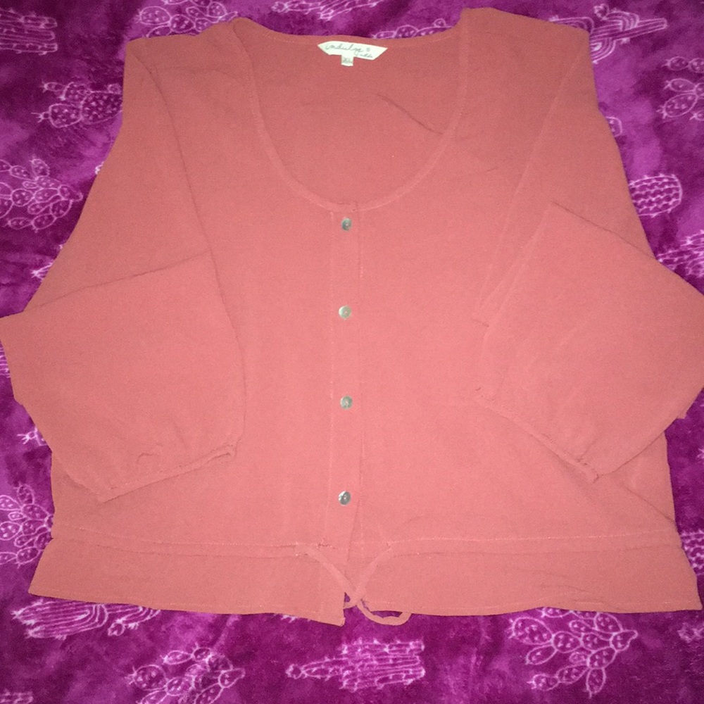 Rosewood mid waist shirt